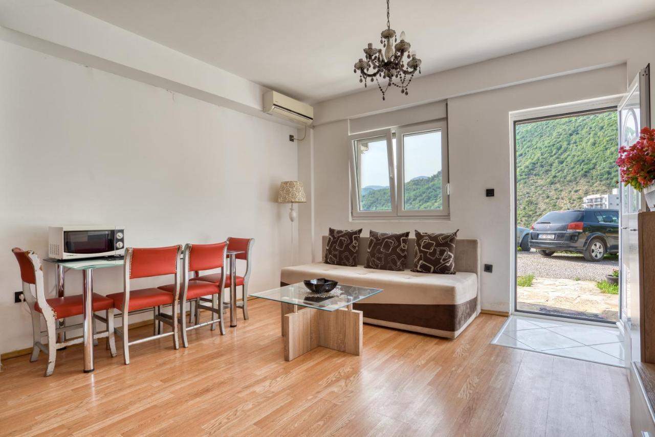 Apartmani Cukic Rafailovici Budva Buitenkant foto