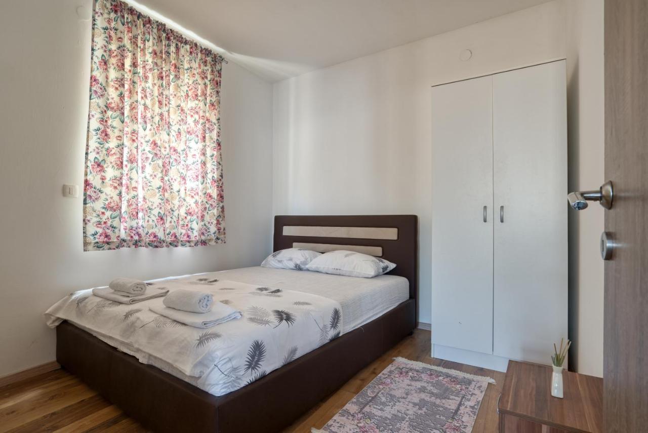 Apartmani Cukic Rafailovici Budva Buitenkant foto